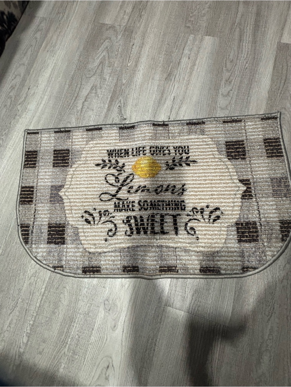 Home Accent Lemon Sweet Decorative Kitchen Mat - Cream and Brown